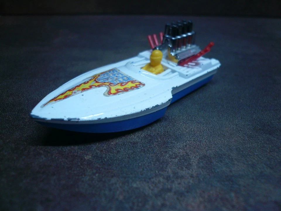 MATCHBOX SUPERFAST NEW N° 5 seafire 1975 - Immagine 1 di 1