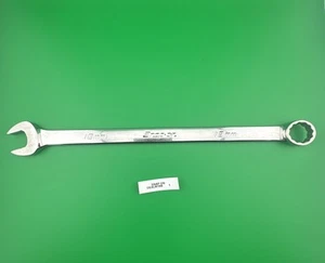 Chiave combinata lunga Snap On 18 mm 12 punti metrica fianco attacco OEXLM18B - Foto 1 di 13