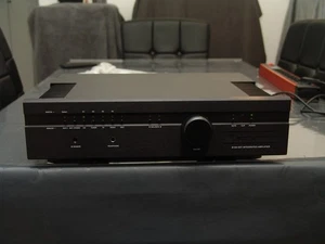 Bryston B100-SST Stereo Amplifier / Verstärker - Bild 1 von 9