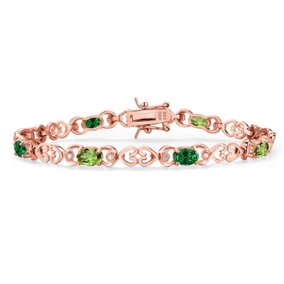 Peridoto de plata enchapado en oro rosa de 18 quilates y esmeralda creada y diamante cultivado en laboratorio Foto 1 de 4