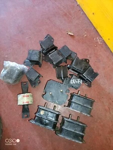 Supporti Motore Alfa75 In Blocco Come In Foto - Foto 1 di 1