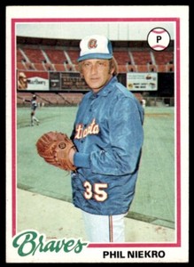 1978 Topps #10 Phil Niekro Braves EX-EXMINT *442