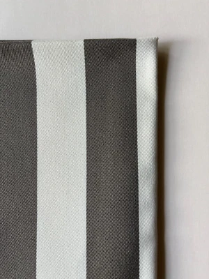 Kravet  Soleil. 33354 21  24"x24" Fabric Remnant - Image 1 of 4