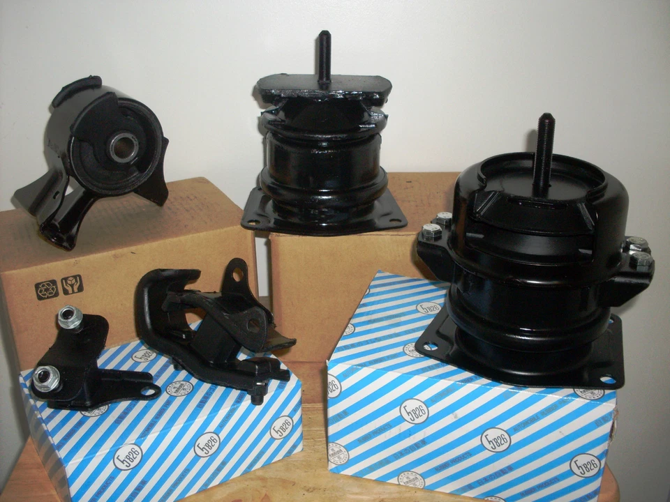 2001-2003 -- CONJUNTO DE 3 MOTORES E 2 SUPORTES DE TRANSMISSÃO PARA ACURA CL (3.2L, V6, AT). - Imagem 1 de 4