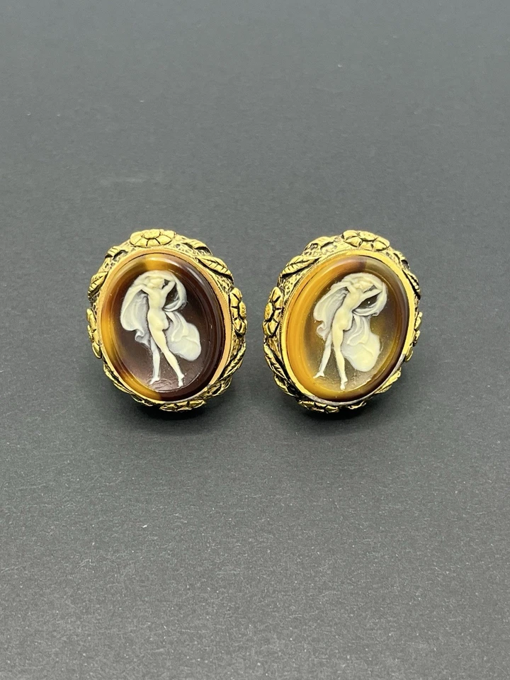 Gemelos de colección para hombre desnuda dama marrón obra maestra museo bisutería Foto 1 de 4