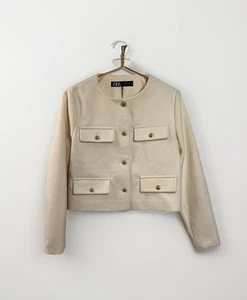 Neu mit Etikett Zara Cropped Flap Jacke in Creme Gold Hardwear Rundkragen Größe L - Bild 1 von 6