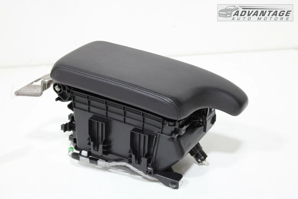 2016-2021 ACURA ILX CENTER CONSOLE STORAGE COMPARTMENT W/ ARM REST LID OEM - Image 1 of 4