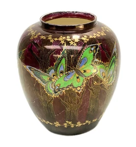 Devon Sylvan Lustrine Fieldings Porcelain Vase, circa 1930. Butterflies - Picture 1 of 6
