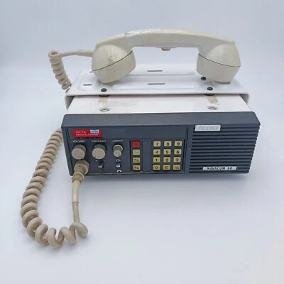 Navacom 80 VHF FM Marine Radio Aqua Electronics Hoorn with Handset - Image 1 of 4