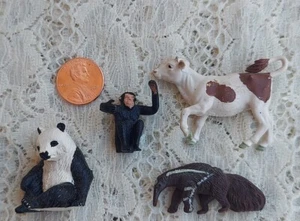 4 Vintage Plastic Animal Figures Britains Cow England Panda, Aardvark Plus Chimp - Picture 1 of 8