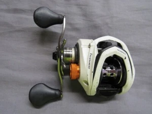 Pre-Owned LEW'S TOURNAMENT SPEED SPOOL TC1SH Casting Reel - Carbon - Picture 1 of 8