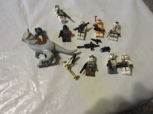 VINTAGE LOT OF 10 STAR WARS FIGURES - Picture 1 of 22