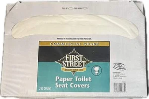 Commercial Grade Paper Toilet Seat Covers 2 Pack of 250 Count - Picture 1 of 1