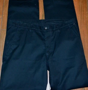 Pantalones informales de color negro para hombre talla 36 x 36 RODD & GUNN NUEVOS sin etiqueta - Imagen 1 de 2