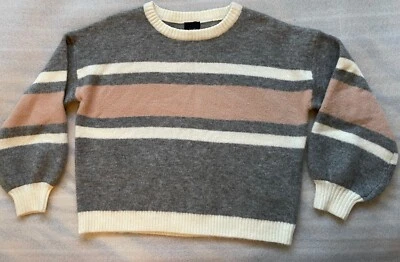 ANTHROPOLOGIE LUMIERE, WOMEN'S L, CROPPED SWEATER, GRAY, WHITE, PINK, NWOT - Image 1 of 4