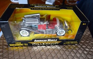 ERTL American Muscle Classics 1935 Duesenberg SSJ 1:18 Diecast Silver/Red NEW - Picture 1 of 7