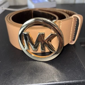 Cinturón de mujer MICHAEL KORS cuero genuino logotipo MK talla L 551337 cuero 42” 3820 - Imagen 1 de 6