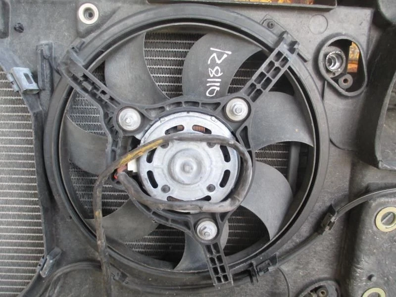 Conjunto de ventilador de motor de ventilador de radiador de 6 cilindros para 98-05 PASSAT 445854 Foto 1 de 4