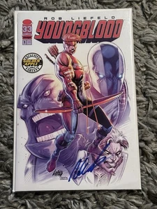 Youngblood #1 2025 Golden Apple InStore Exclusive Rob Liefeld SIGNIERT - Bild 1 von 1