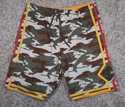 Bañador corto Maui and Sons para hombre camuflaje bolsillo cargo talla XL camuflaje  Foto 1 de 4