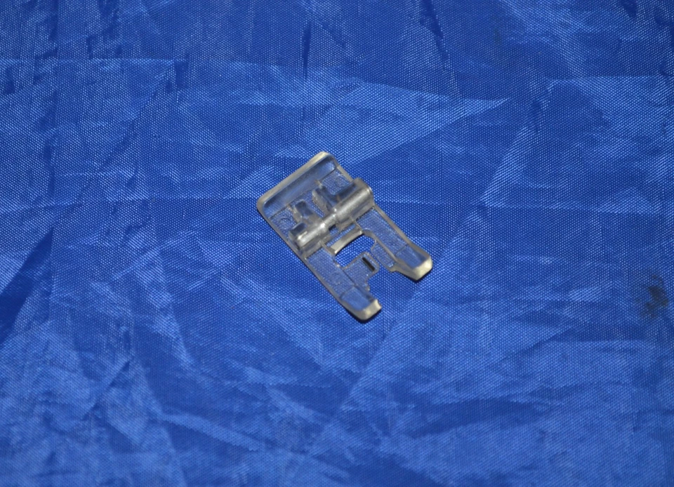 171498 TODO USO CAÑA BAJA PREESER PIE A PRESIÓN CANTANTE MÁQUINAS DE COSER Foto 1 de 1