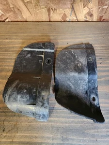 1986 Kawasaki Bayou 185 Right and Left Mudflap 35019-1144 + 35019-1143 - Foto 1 di 2