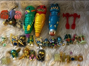 Elch Spielzeug SCHATZ X Figuren Konvolut, 17 Schatz x Könige mit Zubehör - Bild 1 von 5