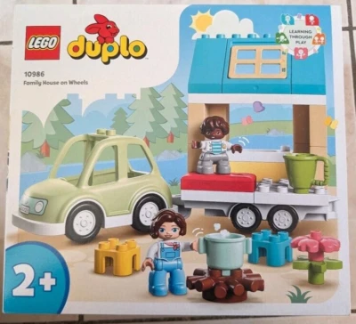LEGO Duplo Family House on Wheels 10986 Toy Building Kit 31 pcs - Image 1 of 4