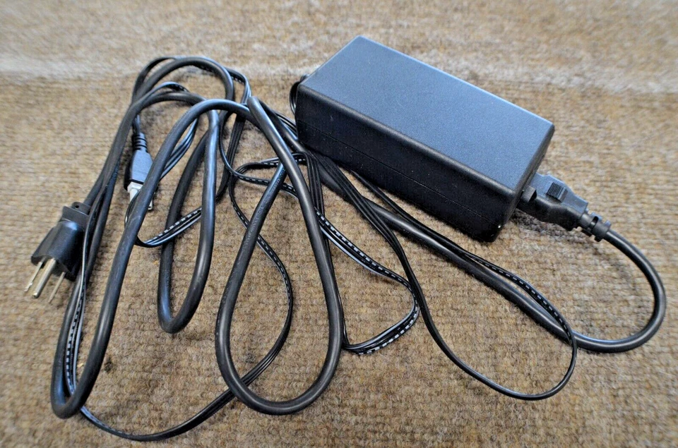 Genuine HP 0957-2166 AC adapter 16V 625mA 32V 940mA - Image 1 of 4