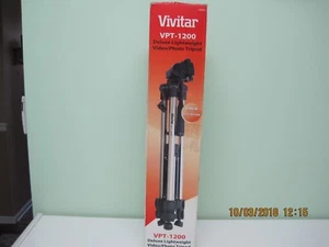 Vivitar VPT-1200 deluxe lightweight video/photo tripod w quick release plate - Picture 1 of 7