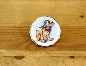 Vintage 1970s Crown Staffordshire Walt Disney Productions Pluto Trading Pin - Picture 1 of 4
