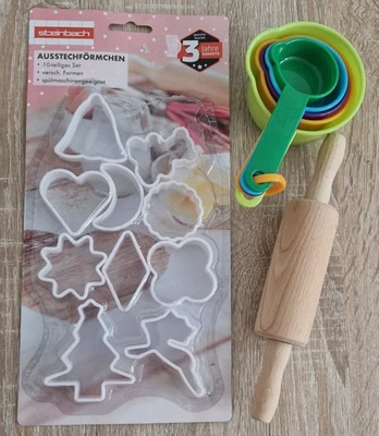 ♥️ Backzubehör für Kinder Ausstechförmchen Messbecher Ausroller Fun und mehr ♥️ - Bild 1 von 4