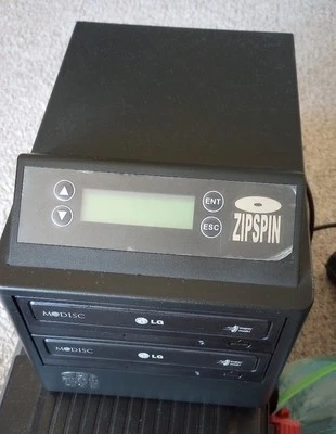 ZipSpin D121-L-S C-121-PRO CD/DVD Disc Multi-Duplicator, Burner, Recorder - Image 1 of 4
