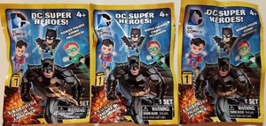 DC Super Heros Serie 1 Micro Figura Sellada Paquete Ciego (3 Paquetes) - Imagen 1 de 3