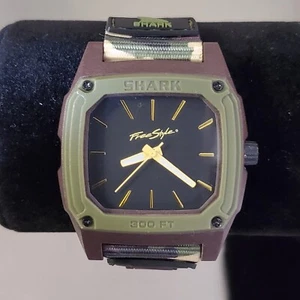 FREESTYLE SHARK Men's Watch Analog Quartz Canvas Green Camo Water Resistant 38mm - Picture 1 of 16