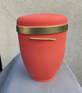 Urne für Menschen. Auch für Tiere nutzbar. Zwei Teelichthalter kostenlos dabei. - Bild 1 von 2