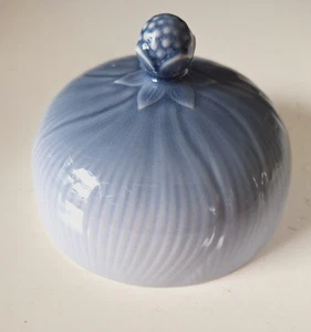 Mikasa Spring Cornflower Blue Lid For Butter Dish - Picture 1 of 6