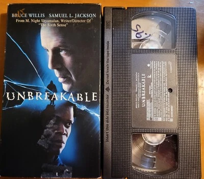 2001 Touchstone Pictures VHS: Unbreakable (Samuel L. Jackson, Bruce Willis) - Image 1 of 4