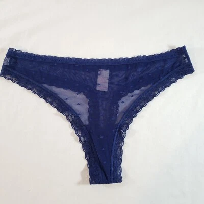 Tanga Victoria's Secret mediana azul marino malla transparente ribete de encaje Foto 1 de 4
