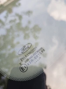 Ford Fiesta MK6 2002-08 Right Rear Quarter Privacy Glass. OE Part 1522477 - Picture 1 of 5