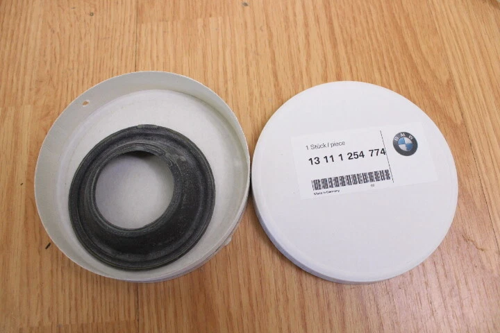 NUEVO 1969-1996 BMW R45, R65, R75, R80, R90, R100 BING 32 MM CARBURADOR DIAFRAGMA Foto 1 de 4