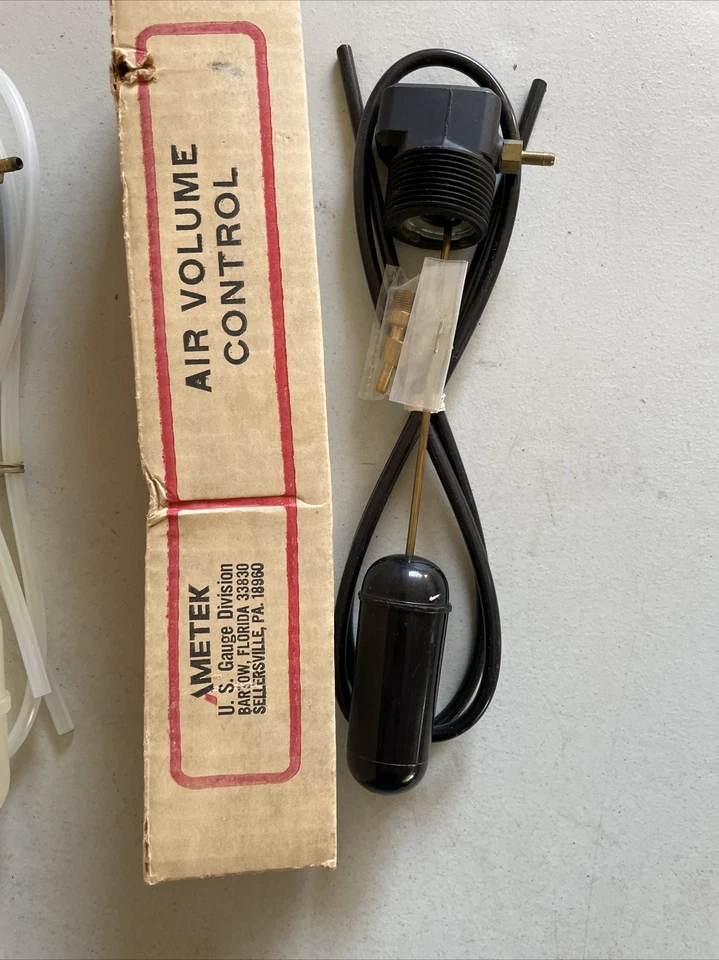 Control de volumen de aire de pozo calibre EE. UU. Ametek 1-1/4 x 10,5 L pulgadas Tipo L Negro Foto 1 de 1