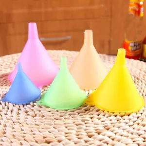 5 Pcs/Set 5 Size Candy Color Liquid Oil Funnels Kitchen Lab Funnel Supplies - Picture 1 of 11
