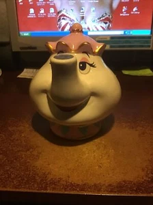 DISNEY MRS TEAPOT FEOM BEAUTY & THE BEAST MONEYBOX BIRTHDAY CHRISTMAS CHARITY - Foto 1 di 4