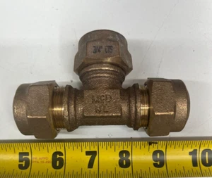 3/4" AY McDonald Tee Q-CTS Compression Ends 74760Q 5182-006 Lead Free Brass NL - Picture 1 of 2