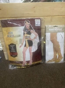 Set 2 M sexy ägyptische Cleo Schönheit Erwachsene 2-teiliges Kostüm & Blattgold Einheitsgröße Sandalen - Bild 1 von 7