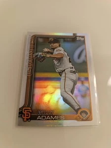 Topps MLB 2025 Series 2 Willy Adames #521 San Francisco Giants Rainbow Foil - Bild 1 von 2