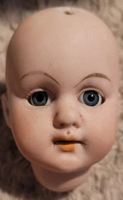 2.5 INCH ANTIQUE DOLLS HEAD GEBRUDER KNOCH MOLD 193 PERFECT - Изображение 1 из 4