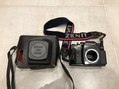 Zenit 122 - NON TESTATA . PER RICAMBI - Immagine 1 di 4