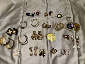 Vintage Lot Of 80’s Earrings and Hand painted Pin - Picture 1 of 1